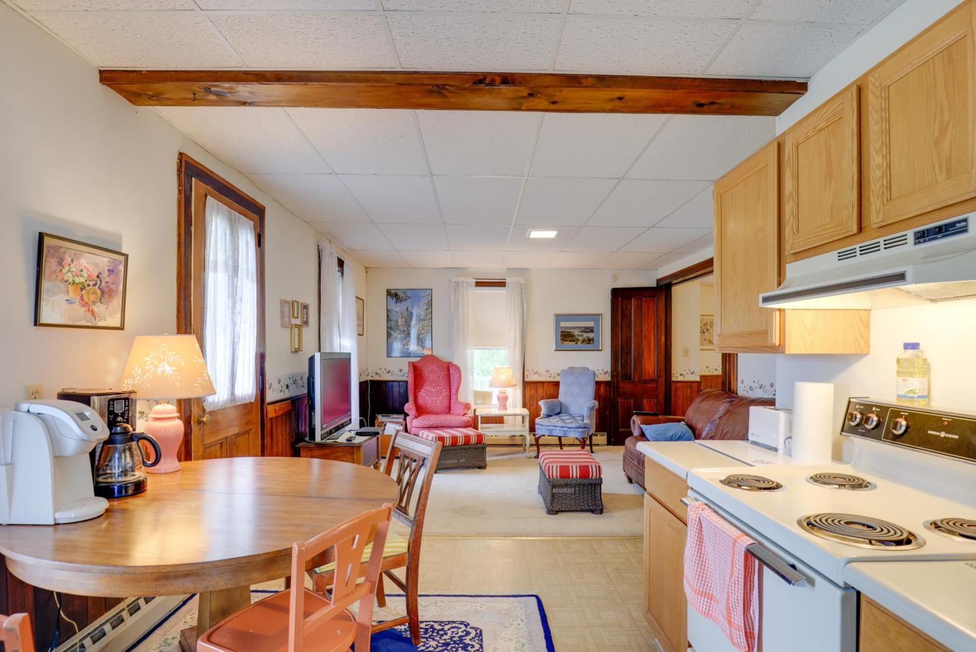 Lawrenceville Apartment With Deck Near Gaming Lands! Dış mekan fotoğraf