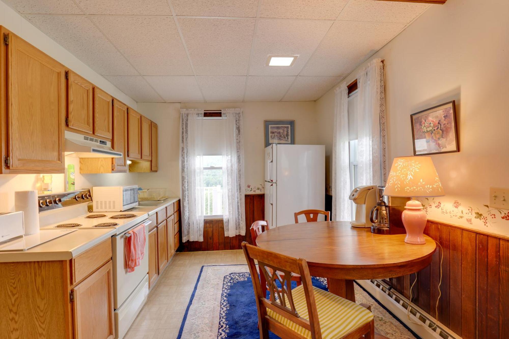 Lawrenceville Apartment With Deck Near Gaming Lands! Dış mekan fotoğraf