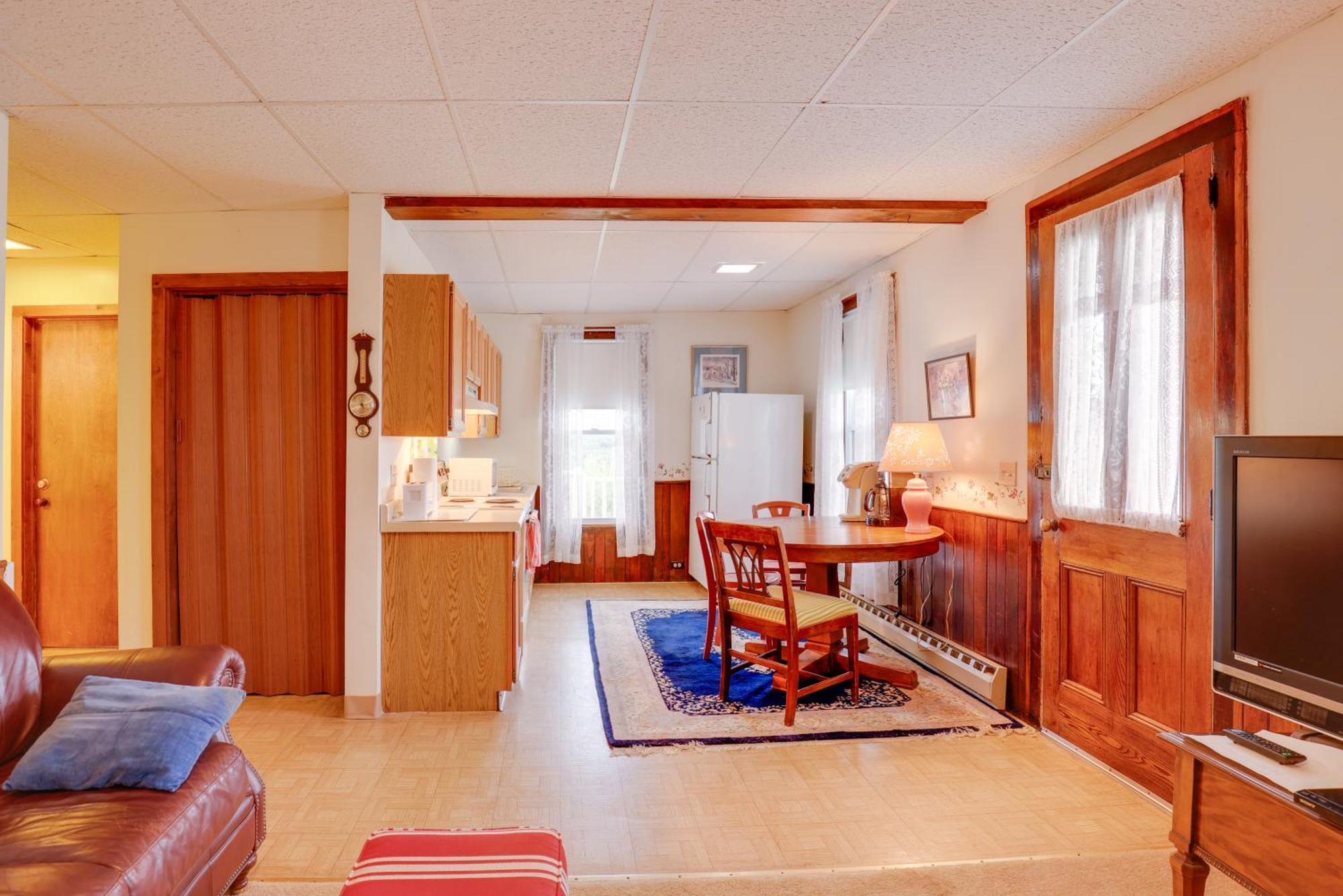Lawrenceville Apartment With Deck Near Gaming Lands! Dış mekan fotoğraf